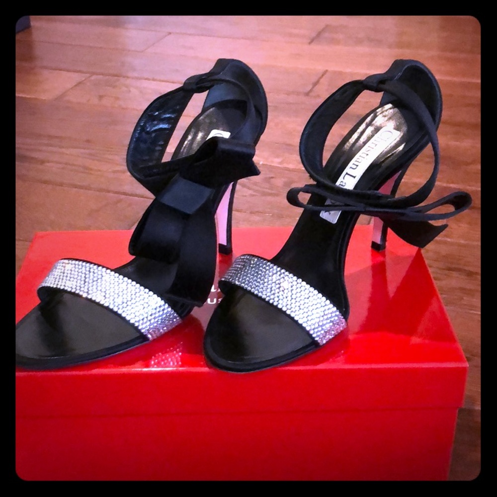 Gorgeous black heels